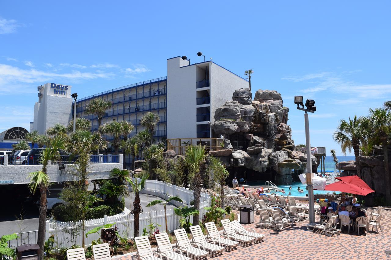 Days Inn By Wyndham Panama City Beach/Ocean Front Exterior foto