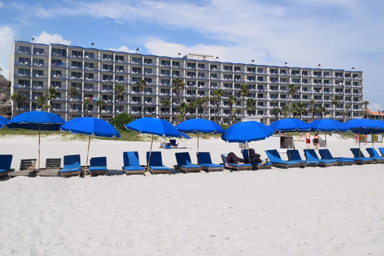Days Inn By Wyndham Panama City Beach/Ocean Front Exterior foto
